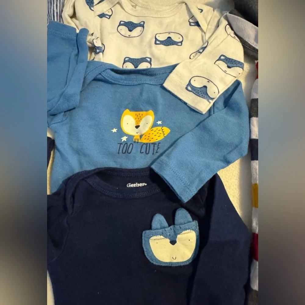 31pcs Newborn Boys Clothing & 1 Pair Shoes - Picture 10 of 15